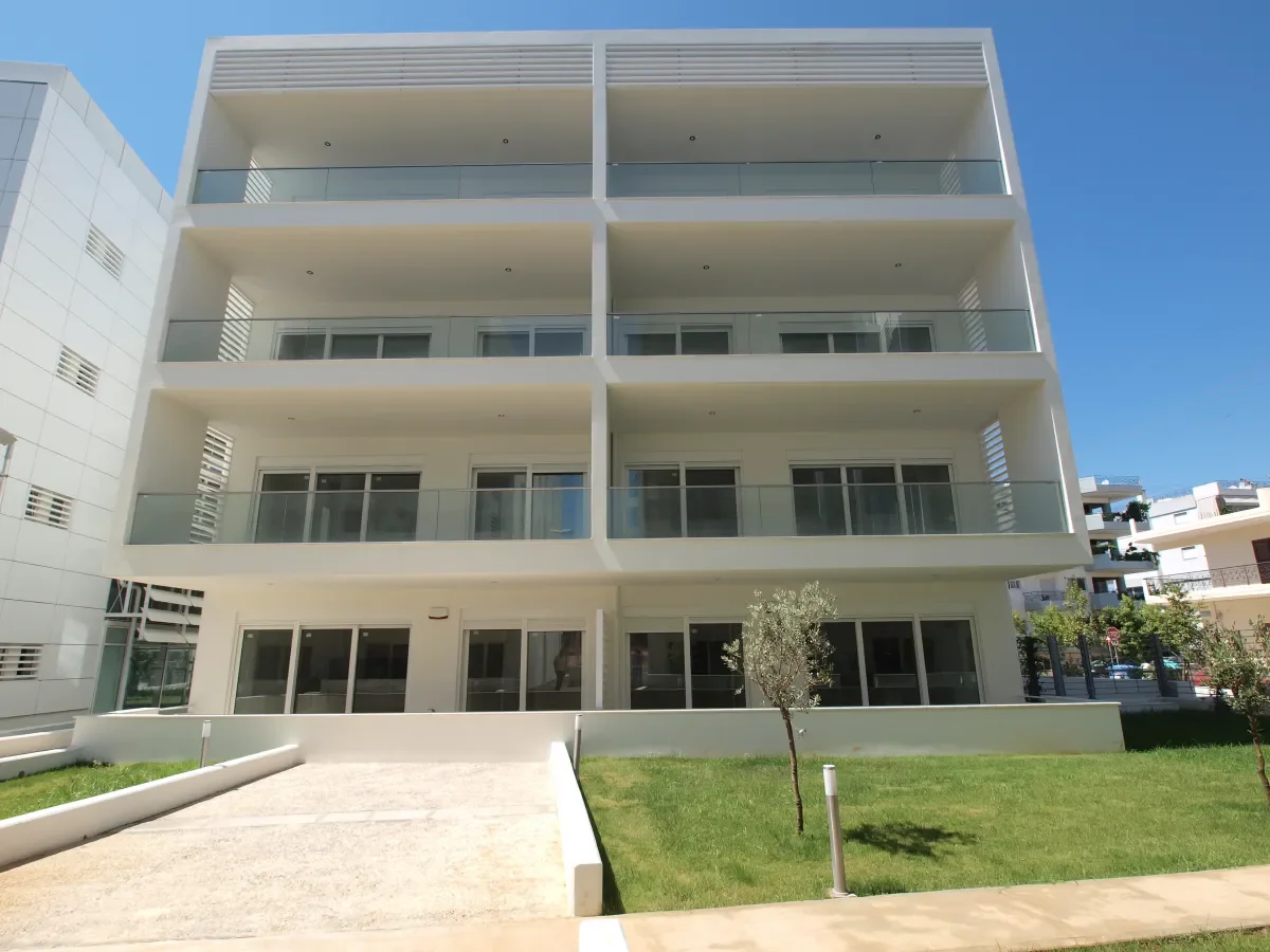 Exterior of Tarampoura