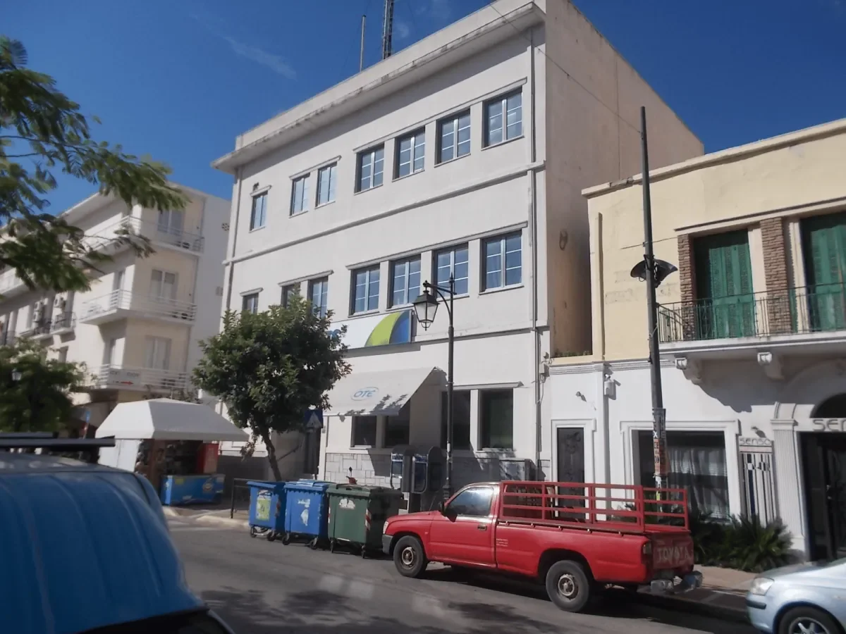 LOUTRAKI