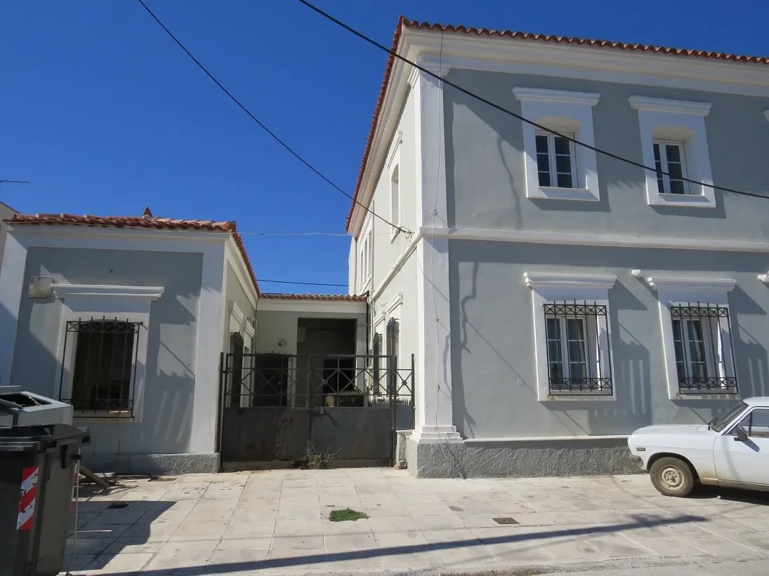 PERAMA LESVOS