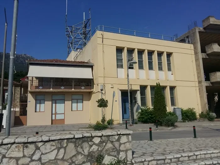 MOUZAKI